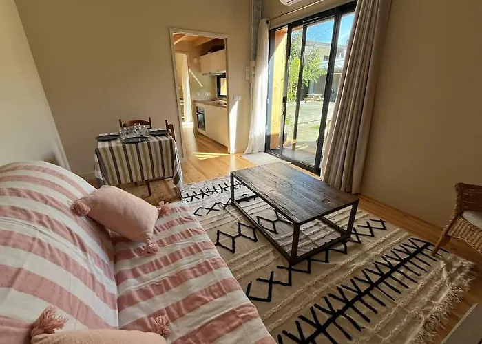 La Petite Dependance Casa de Férias Le Bouscat