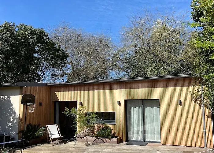 La Petite Dependance Le Bouscat